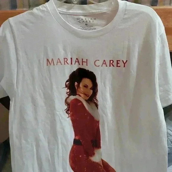 ☆☆☆Mariah Cary xmas tee - Picture 1 of 8